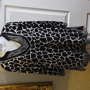 Dana Buchman Animal Print Tunic Top Size Large
